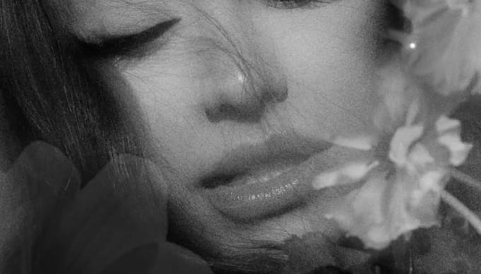 Ariana Grande Is Back! Album Baru dan Tour Setelah 7 Tahun!